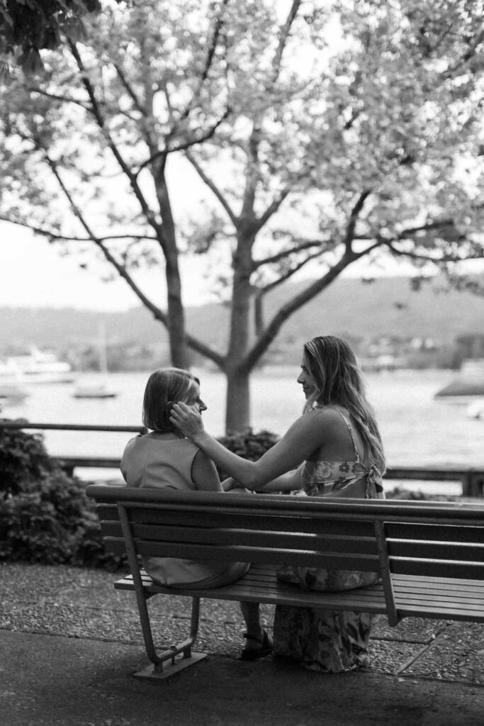 Portrait Photoshoot at Historical Center Zurich, Switzerland, featuring mother and daughter. Photographer Mariana Beltrame.